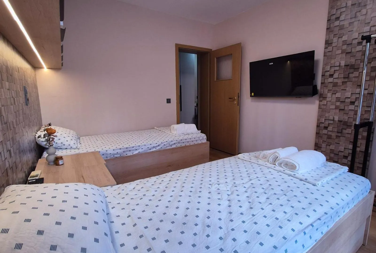 Kolibri Apartment 布尔加斯